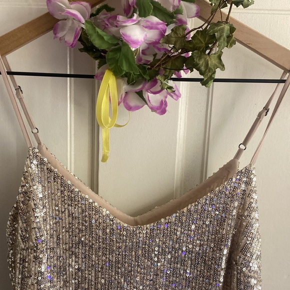 Banana Republic glitters sequin mini dress - Picture 5 of 5